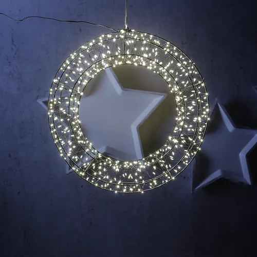 LED Kranz mit Drahtlichterkette - 1200 warmweiße LED - 40cm mit Timer für Außen - Nussknacker - Üppig beleuchteter Lichtkranz mit 1200 warmweißen LEDs, wetterfest und mit Timer für tägliche Beleuchtung. Ideal für Haustüren und festliche Dekoration.