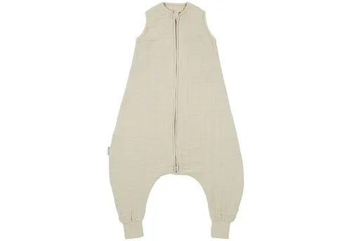 Meyco Baby Schlafsack Soft Sand (100% Baumwolle, 80 cm) - Der Meyco Baby Schlafsack bietet optimalen Komfort für dein Kind mit zwei separaten Hosenbeinen, ideal zum Spielen und Entspannen. Aus 100% Musselin-Baumwolle, sorgt er für angenehme Temperaturen an warmen Tagen.