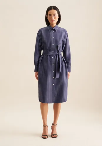Seidensticker Sommerkleid Schwarze Rose - Gestreift in Dunkelblau (S) - Elegantes Sommerkleid mit Blusenkragen und langen Ärmeln, ideal für lässige Anlässe. Der oversize Schnitt sorgt für einen bequemen Sitz und die Viskose-Mischung für ein angenehmes Tragegefühl.