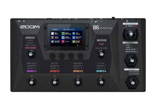 Zoom B6 Multi-Effekt-Prozessor für Bass | schwarz - E-Gitarren-Multieffektpedal mit 4 DI-Ausgängen, integriertem A/B-Umschalter und 9 Fußschaltern für umfassende Kontrolle über Effekte und Einstellungen.