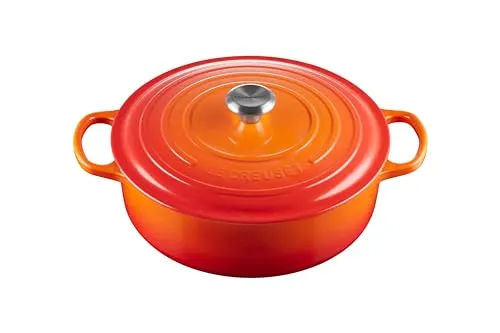 Le Creuset Gourmet Bräter Signature 30 cm ofenrot in rot von Le Creuset