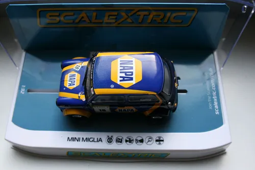 Scalextric C4414  Mini Miglia NAPA 2021 Selby