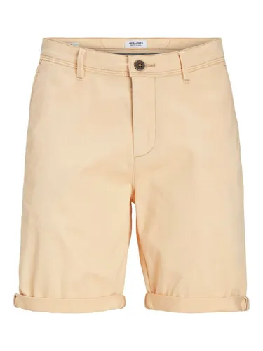 Jack & Jones Chinoshorts JPSTBOWIE in Apricot Ice - Stylische Chino-Shorts im Regular Fit mit mittlerer Taille, ideal für den Sommer. Praktische Seitentaschen und Gürtelschlaufen machen sie zum perfekten Begleiter für entspannte Tage.