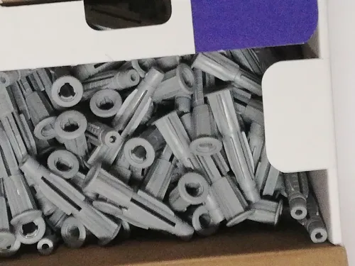 Dübel / Universaldübel 100 Stück 6mm mit Kragen