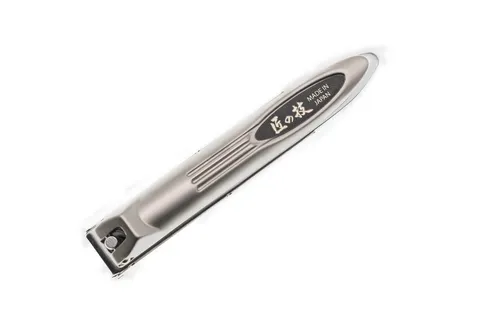Seki EDGE G-1020 Nagelknipser - Edelstahl-Nagelknipser mit gerader Klinge, handgeschärft in Japan für präzises Schneiden ohne Splittern. Ergonomisch gestaltet mit integrierter Auffangvorrichtung für komfortable Nagelpflege.