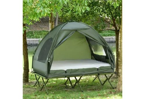 Campingzelt mit erhöhtem Campingbett und Luftmatratze