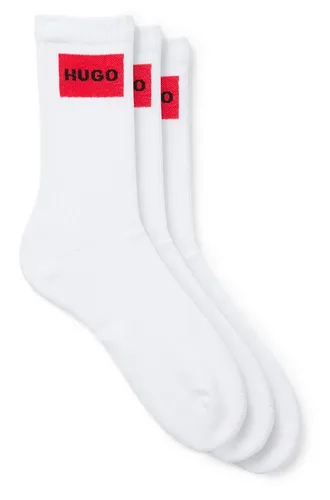 HUGO Freizeitsocken 3P QS RIB LABEL - 3 Paar mit kontrastfarbenem Logo - Socken für Männer mit elastischer Passform und gestricktem Bund, ideal für den täglichen Komfort. Das praktische 3er-Pack ist perfekt zum Aufbewahren oder Verschenken.