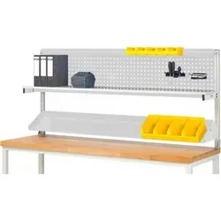STIER Werkbankaufbau 2000x900mm - Rückbrett für STIER Werkbänke, inklusive stabiler Systemstützen und neigbarer Metallablage. Ideal zur optimalen Organisation von Werkzeugen und Kleinteilen in Werkstätten.