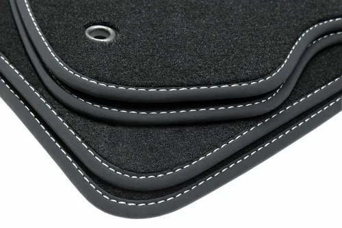 tuning-art Auto-Fußmatten 654H für Hyundai Tucson 2 (2015-2020) - Hochwertige Automatten aus 100% Polyamid mit rutschfestem Befestigungssystem, wasserabweisend und mit eleganten Ziernähten in Silber – ideal für anspruchsvolle Fahrzeugbesitzer.