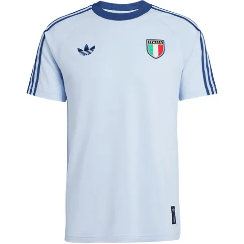 ADIDAS Herren Fanshirt Italien Originals - Stylisches Italien Originals T-Shirt von ADIDAS, inspiriert vom Auswärtstrikot. Mit modernem Schnitt und weichem Material ist es ideal für Fans, die ihren Sportsgeist im Alltag zeigen möchten.