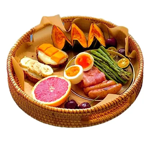 Dudoplatz Rundes Rattan Serviertablett mit Ausgeschnittenen Griffen, Handgeflochtenes Dekoratives Tablett, Vielseitig einsetzbar für Frühstück, Getränke, Snacks und Kerzen, Ideal für Couchtisch