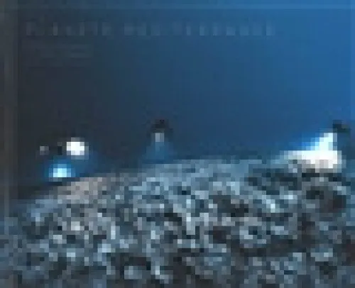 Mediterranean Planet von Laurent Ballesta - Faszinierendes Hardback-Buch über das Mittelmeer, 304 Seiten voller atemberaubender Bilder und Erkenntnisse, ideal für Natur- und Meeresliebhaber.