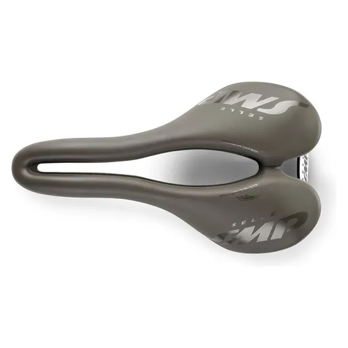 SMP VT20C umweltfreundlicher Kies-Sattel - Fahrradsattel für Straße, Offroad und Triathlon, 100% Made in Italy, umweltfreundlich ohne Klebstoffe, ideal für Radfahrer mit mittel/schmalen Sitzknochen.