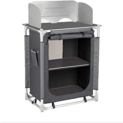 BO-CAMP Camping Reise Küche Moraine: Faltbarer Küchen Schrank mit Windschutz - Camping-Möbel mit innovativem Faltmechanismus für einfachen Aufbau. Ausgestattet mit 2 stabilen Einlegeböden und Aluminium-Kanten für maximale Langlebigkeit.