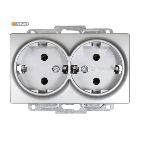 Gunsan Visage 2-fach Steckdose Unterputz Silber 16A 01281500155150