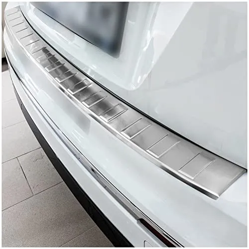 teileplus24 AL100 Ladekantenschutz für VW Tiguan 2 - Stoßstangenschutz aus hochwertigem Aluminium, passend für VW Tiguan 2 und Allspace (2016-2024), mit präziser Passform und einfacher Montage für optimalen Schutz.