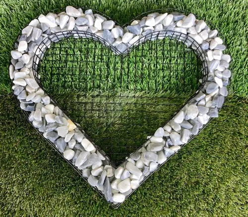 Herz Gitter mit Ice Blue Steinen für Grabschmuck in blau von Gartenwelt Riegelsberger