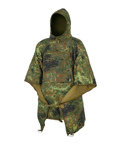 Helikon-Tex Swagman Wobbie Poncho - Vielseitiger Biwak Poncho im Flecktarn - Funktionsjacke für Soldaten: Vielseitig einsetzbar als Jacke, Schlafsack oder Decke, leicht und transportabel, ideal für den Helikon-Tex BOB-Rucksack.