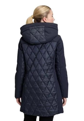 Betty Barclay Damen Outdoorjacke mit abnehmbarer Kapuze - Funktionsjacken für aktive Tage, wasserabweisend und leicht tailliert für eine schmeichelhafte Silhouette.