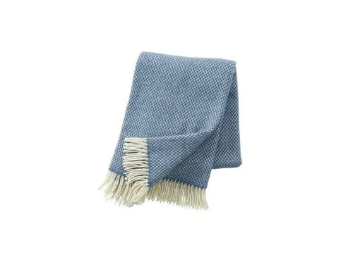 Wolldecke Pulse 130x200 cm von Klippan Yllefabrik, blau - Kuscheldecke aus 60% Merinowolle und 40% Lammwolle, ideal für gemütliche Abende auf dem Sofa.