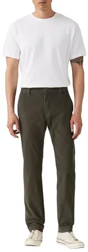 Levi's XX Chino Standard-Hose 17196-0177, grün (31/32) - Wanderhosen aus Baumwolle mit modernem Schnitt und leichtem Stretch für ganztägigen Komfort. Perfekt für lässige Outfits und aktive Tage.