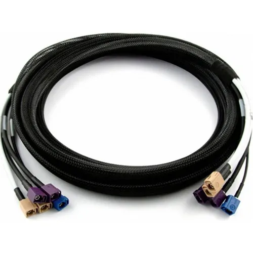 Wittenberg Antennen LTE GPS Poly-103532 SMA-Adapter - 5m - HF-Adapter für Fahrzeugantenne mit 2xLTE und 1xGPS, sorgt für optimalen Empfang und einfache Installation.