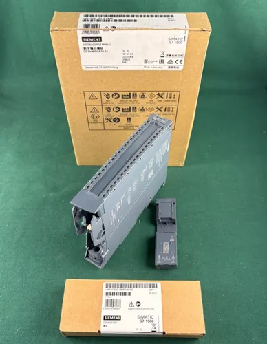 Siemens Simatic S7 1500 6ES7522-1BL10-0AA0 - Hochleistungs SPS-Prozessor - SPS-Prozessor für Automatisierungslösungen, bietet hohe Flexibilität und Effizienz für anspruchsvolle Anwendungen.