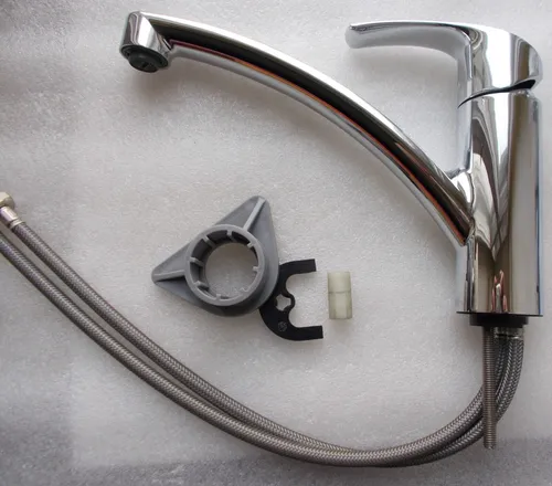 GROHE Eurostyle Standard Einhand-Spültischbatterie 33281002 - Moderne Küchenarmatur mit einem Hebel für präzise Temperatur- und Durchflusskontrolle, aus hochwertigem Chrom für eine langlebige, elegante Oberfläche.