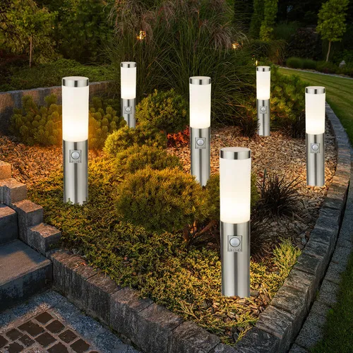 LED Sockelleuchte E27 mit Bewegungsmelder - 6er Set - Wetterfeste Stehlampe für den Außenbereich, ausgestattet mit Bewegungsmelder und 1055 Lumen warmweißem Licht. Ideal für stilvolle Garten- und Terrassengestaltung.