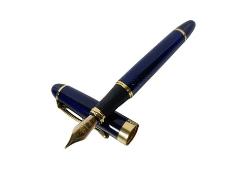 Edler Füllfederhalter mit Kolbenfüller und Stiftetui