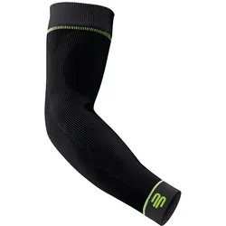 Bauerfeind Compression Arm Sleeve - Schwarz, Größe M - Bandagen für mehr Leistung: Diese hochwertigen Compression Sleeves fördern die Durchblutung und beschleunigen die Regeneration deiner Armmuskulatur – ideal für Training und Wettkämpfe.