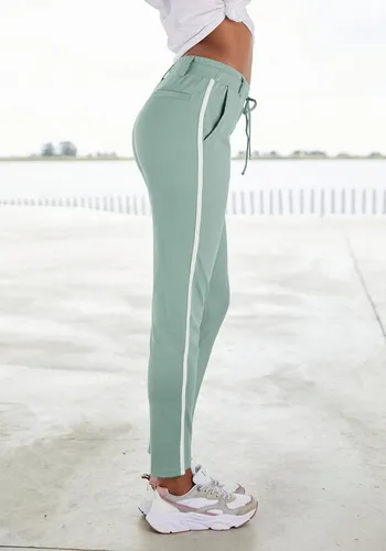 Jogger Pants LASCANA Damen, mint - Stoffhosen mit sportlichen Seitenstreifen, ideal für Loungewear und bequemes Tragen zu Hause oder unterwegs. Aus weichem Sweatware-Material für optimalen Komfort.