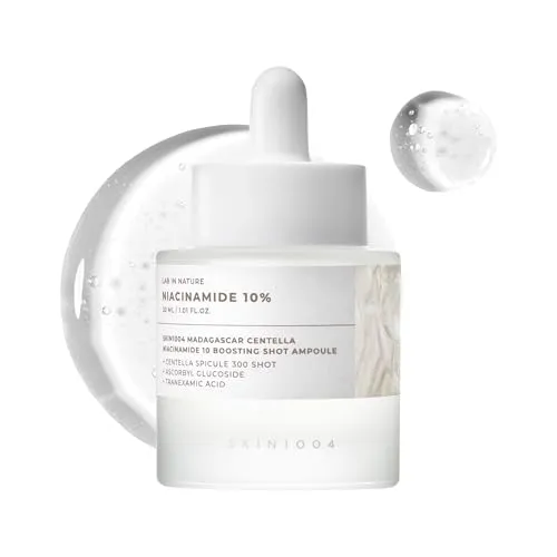 SKIN1004 Gesichtsserum Madagascar Centella Niacinamide 10 - 30 ml Gesichtsserum für ein ebenmäßiges Hautbild, mit 10 % Niacinamid und Centella Asiatica. Ideal zur Porenverfeinerung und für eine hydratisierte, gepflegte Haut.