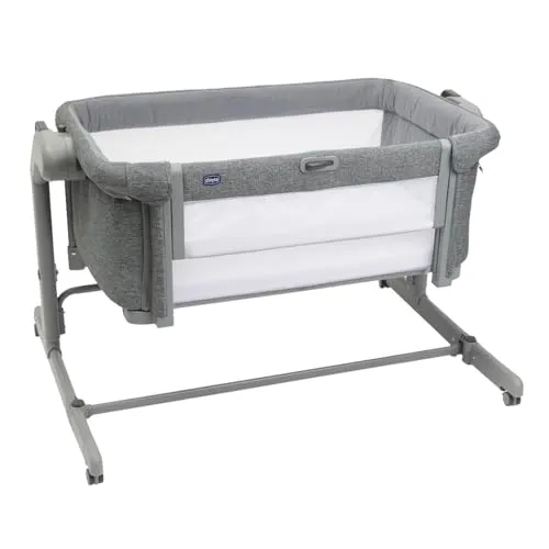 Beistellbett CHICCO Next2Me Magic Evo Dark Grey - Babybett für Co-Sleeping mit praktischem Schaukelmodus, höhenverstellbar und leicht beweglich dank 4 Schwenkrädern. Ideal für einen sicheren Schlafort, der immer in Ihrer Nähe ist.
