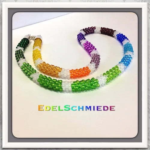 Edelschmiede925 Häkelkette mit Farbverlauf und 925/- Verschluss 45 cm - Elegante Halskette aus Sterlingsilber (925) mit einzigartigem Farbverlauf. Perfekt für jeden Anlass und verleiht Ihrem Outfit einen besonderen Akzent.