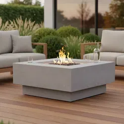 Elementi Manhattan Feuerstelle - Quadratisch, Hellgrau, 91x40x91 cm - Elegante Gas Feuerstelle in edler Travertin-Optik. Wetterfest und ideal für Terrassen oder Gartenprojekte. Sofortige Flammen mit einem Knopfdruck – für stilvolle Wärme und Atmosphäre.