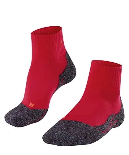 FALKE Damen Wandersocken TK2 Explore Cool Short W Sso Lyocell, Rot Rose 8564, Größe 39-40 - Die atmungsaktiven Wandersocken aus kühlendem Lyocell bieten optimalen Tragekomfort für Outdoor-Aktivitäten. Mit feuchtigkeitsabsorbierender Sohlenkonstruktion und gezielter Polsterung sind sie ideal für leichte Wanderungen.