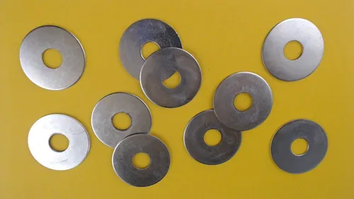 10X Kotflügelscheiben Stärke 1,25 mm galv. verzinkt 10,5 x 35 Karosseriescheiben