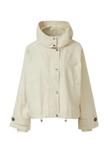 s.Oliver Jacke im Relaxed Fit mit Rippbündchen - Modische Outdoor-Jacke im Regular Fit aus Webware, ausgestattet mit fixierter Kapuze und praktischen Leistentaschen für einen stylischen Look.