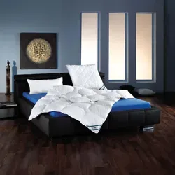 f.a.n. Kansas Steppbett – Allergikerfreundlich und kochfest - Bettdecken, kuscheliges Steppbett aus 100% Microfaser mit schnellem Feuchtigkeitstransport für optimalen Schlafkomfort, auch für Allergiker geeignet.