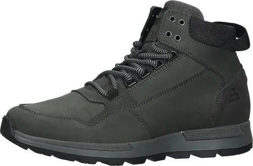 Bullboxer Stiefelette Dunkelbraun - Komfort und Stil in Größe 40 - Robuste Stiefelette aus gefettetem Nubukleder mit gepolsterter Innensohle. Ideal für jedes Wetter und perfekt für den Alltag. Verstärkte Zehen- und Fersenkappe sorgen für Langlebigkeit und Komfort.