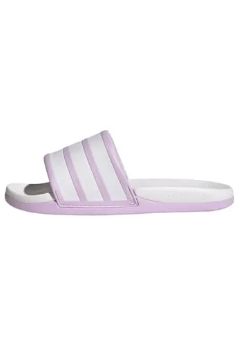 adidas Damen Adilette Comfort 2.0 Slides Sandal - Ice Lavender, 44.5 EU - Bequeme Slip-On Sandalen mit Synthetik-Obermaterial und innovativer CLOUDFOAM Technologie für unvergleichlichen Tragekomfort.