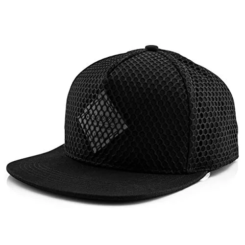 Blackskies® Andromeda Snapback Cap Schwarz - Stylische Unisex Baseball Cap mit Meshnetz, ideal für jedes Outfit. Hochwertige Materialien sorgen für Langlebigkeit und Tragekomfort. Perfekt für Sommer und ganzjährig.
