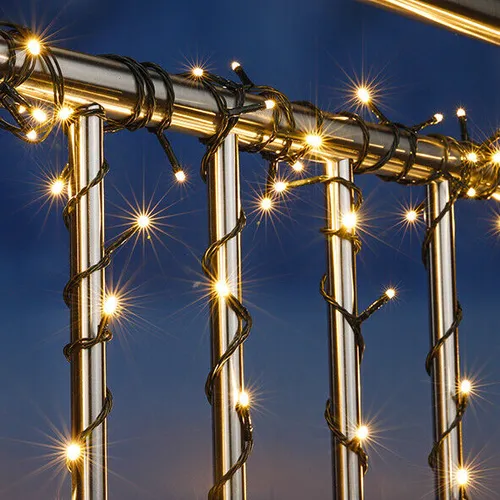 LED Lichterkette mit 100 Lämpchen für den Aussengebrauch warmweiß mit Timer neu