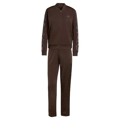 adidas Damen ESSENTIALS 3-STRIPES TRACKSUIT, Aurora Coffee/MULTICOLOR, XXS - Stylischer Trainingsanzug mit durchgehendem Reißverschluss und regulärer Passform. Hergestellt aus recyceltem Polyester für nachhaltigen Komfort.
