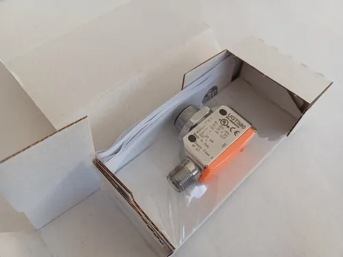 IFM electronic Ultrasonic diffuse / Reflextaster UGT580