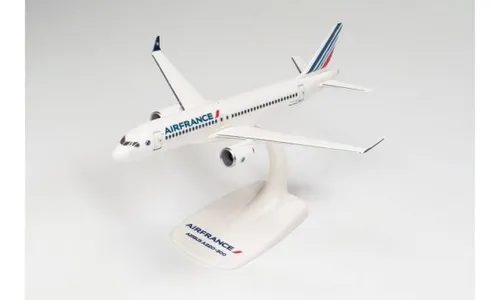 Herpa Snap Wings 1:200 Airbus A220-300 Air France 613507 von Herpa