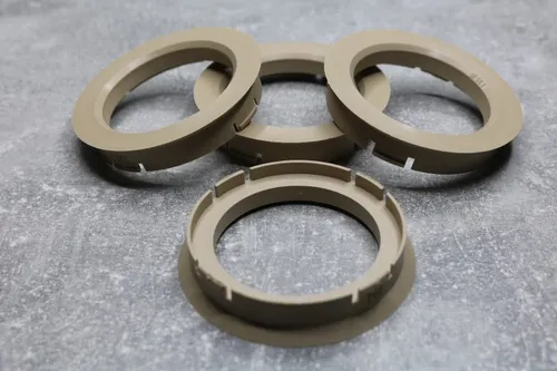 4x SET Zentrierringe Distanzringe  70,0 mm x 54,1 mm beige für Alufelgen