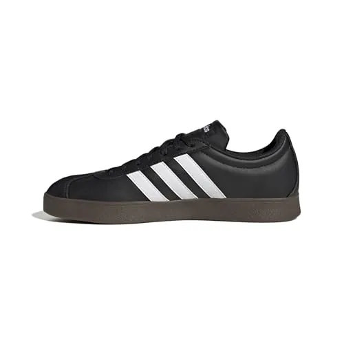 adidas Herren VL Court Base Shoes - Sneaker in Core Black/FTWR White, 44 EU - Herren-Sneaker mit weichem Synthetik-Obermaterial und Gummiaußensohle, ideal für den Alltag und umweltfreundlich durch mindestens 50 % Recycling-Anteil.
