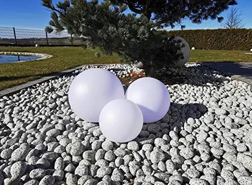 Trango 3er Set SO-202530 IP44 LED-Solarleuchte - Wegeleuchten mit 8 Farbmodi, inklusive RGB Farbwechsel und warmweißem Licht – ideal für eine stimmungsvolle Gartengestaltung ohne Stromanschluss.